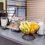 Surestay Hotel By Best Western Beverly Hills West La
